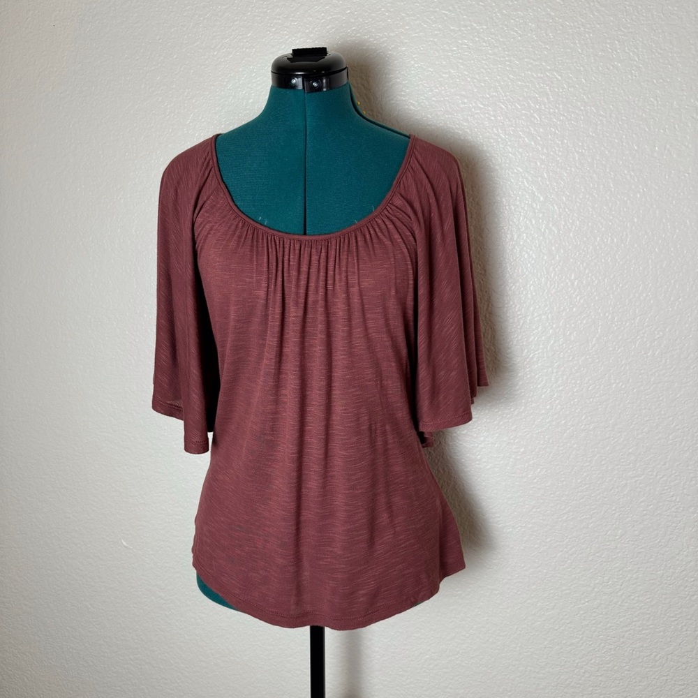 Eggplant colored pullover butterfly sleeve short sleeve shirt Womens Sz XS